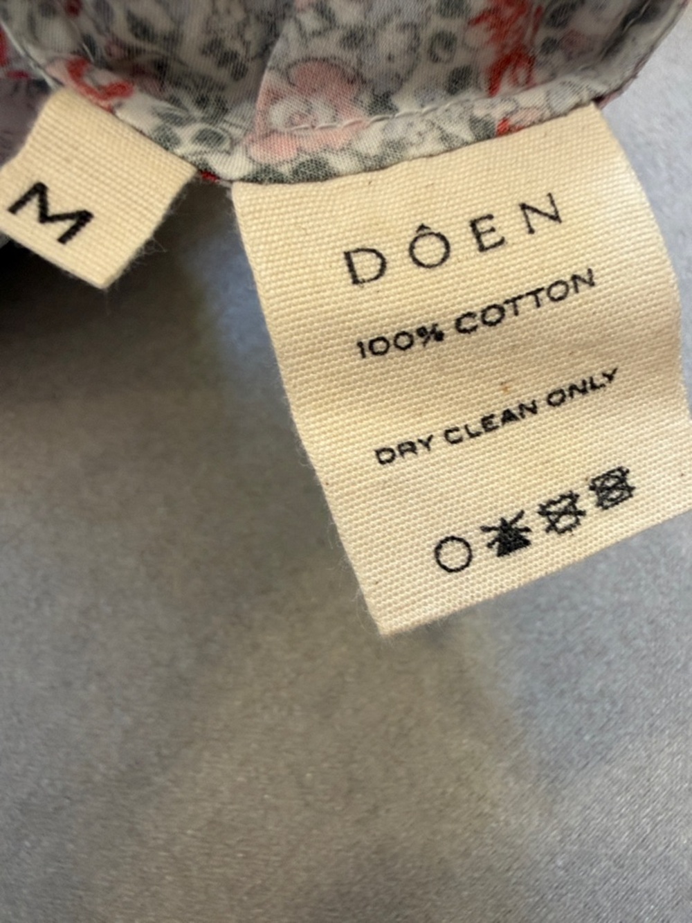 Doen Dree Dress in White Petite Jardin. SIZE small - Picture 7 of 8